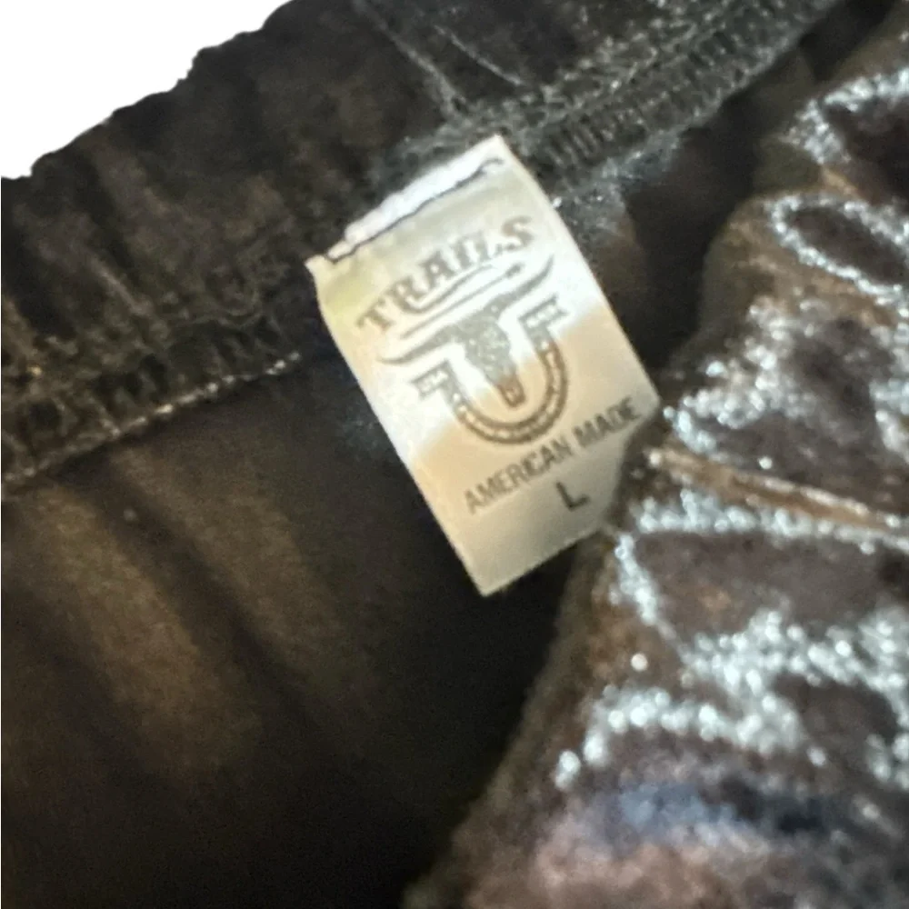 Trails black Velvet Flared bell bottoms - Picture 5 of 5